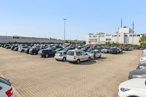 Übersicht über den Easy Airport Parking Parkplatz am Flughafen Dortmund (DTM)